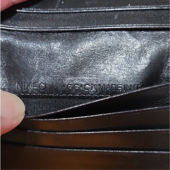 Bally Bifold Wallet - Picture 5 of 11